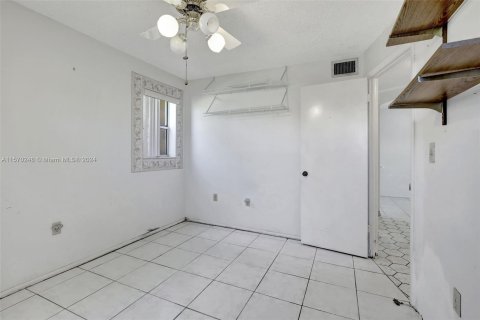 Condominio en venta en Sunrise, Florida, 2 dormitorios, 78.97 m2 № 1120706 - foto 30