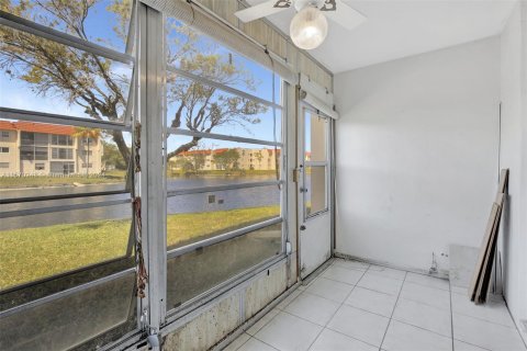 Condominio en venta en Sunrise, Florida, 2 dormitorios, 78.97 m2 № 1120706 - foto 15