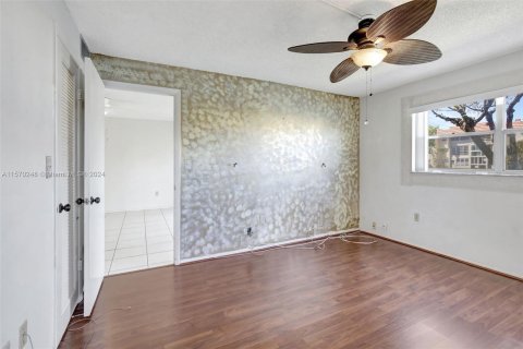 Condominio en venta en Sunrise, Florida, 2 dormitorios, 78.97 m2 № 1120706 - foto 20