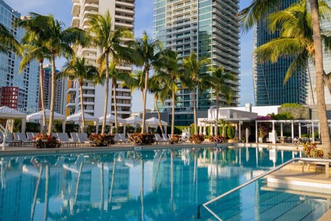 Condominio en venta en Miami, Florida, 2 dormitorios, 162.3 m2 № 1292096 - foto 15