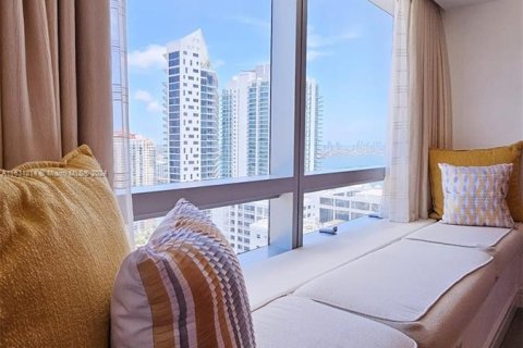 Condominio en venta en Miami, Florida, 2 dormitorios, 162.3 m2 № 1292096 - foto 10