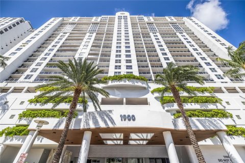 Condominio en venta en Miami Beach, Florida, 3 dormitorios, 179.3 m2 № 1367029 - foto 28