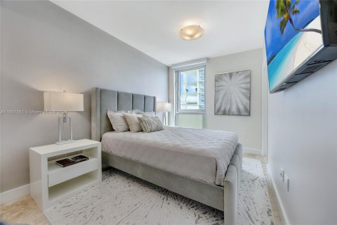 Copropriété à vendre à Sunny Isles Beach, Floride: 4 chambres, 222.41 m2 № 1362287 - photo 2