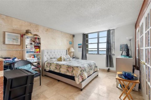 Copropriété à vendre à North Miami Beach, Floride: 2 chambres, 109.44 m2 № 1364271 - photo 22