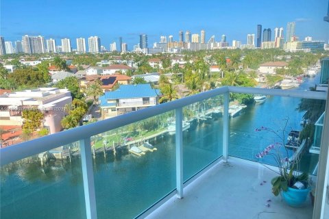 Copropriété à vendre à North Miami Beach, Floride: 2 chambres, 109.44 m2 № 1364271 - photo 4