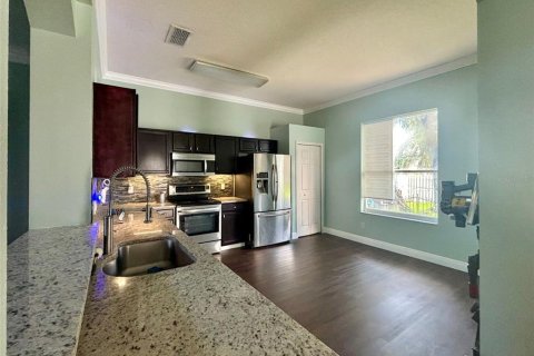 Casa en alquiler en Orlando, Florida, 3 dormitorios, 227.8 m2 № 1363816 - foto 12