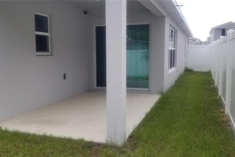 Villa ou maison à vendre à Davenport, Floride: 4 chambres, 152.08 m2 № 1363748 - photo 5