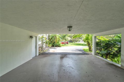 Villa ou maison à vendre à Palmetto Bay, Floride: 3 chambres, 137.96 m2 № 1330727 - photo 26