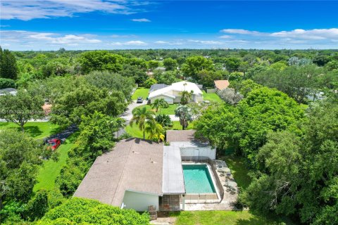 Villa ou maison à vendre à Palmetto Bay, Floride: 3 chambres, 137.96 m2 № 1330727 - photo 29