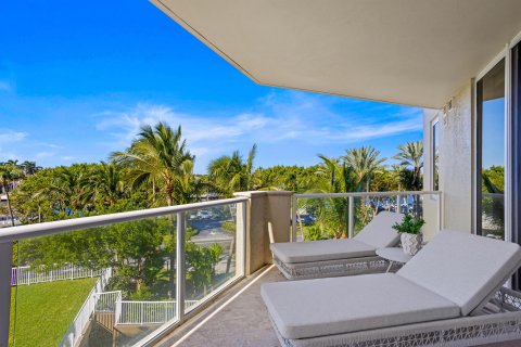 Condominio en venta en Hillsboro Beach, Florida, 2 dormitorios, 207.17 m2 № 832859 - foto 19