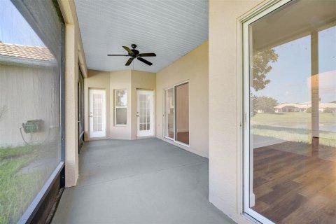 Villa ou maison à vendre à Kissimmee, Floride: 4 chambres, 194.54 m2 № 1287017 - photo 30