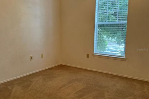 Condo in Lake Mary, Florida, 2 bedrooms  № 1382457 - photo 24