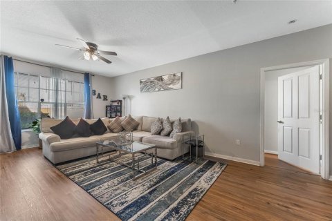 Condominio en venta en Orlando, Florida, 2 dormitorios, 107.67 m2 № 1083248 - foto 2