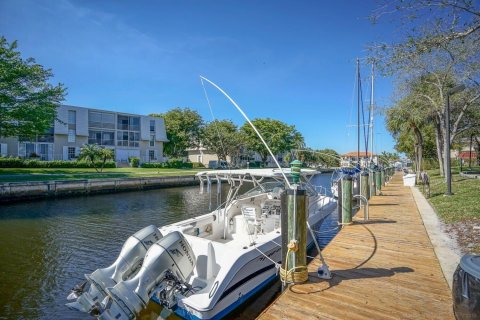 Condo in Boca Raton, Florida, 2 bedrooms  № 1099849 - photo 10