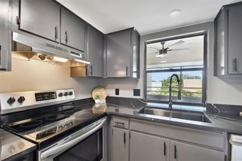 Copropriété à vendre à Tampa, Floride: 2 chambres, 84.73 m2 № 1403827 - photo 25