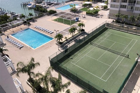 Condo in Aventura, Florida, 2 bedrooms  № 1140549 - photo 28