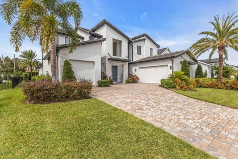 Villa ou maison à vendre à Orlando, Floride: 4 chambres, 433.76 m2 № 1426696 - photo 2