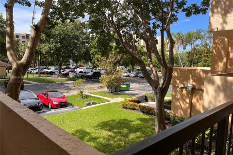 Condominio en venta en Lauderhill, Florida, 2 dormitorios, 102.19 m2 № 1402948 - foto 4