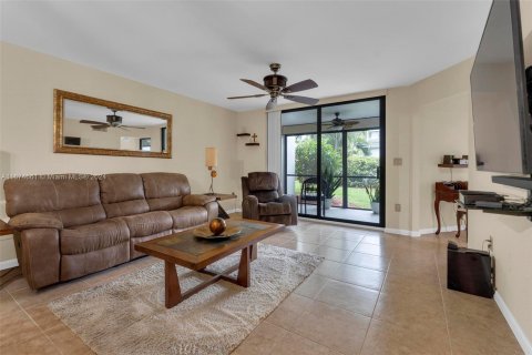 Condominio en venta en Hollywood, Florida, 2 dormitorios, 120.77 m2 № 1402987 - foto 4