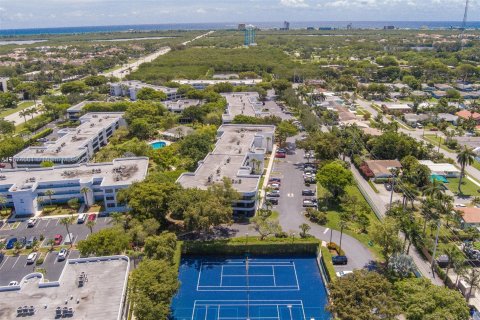 Condominio en venta en Hollywood, Florida, 2 dormitorios, 120.77 m2 № 1402987 - foto 23