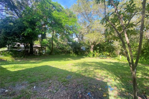 Купить земельный участок в Форт-Лодердейл, Флорида № 1101750 - фото 6