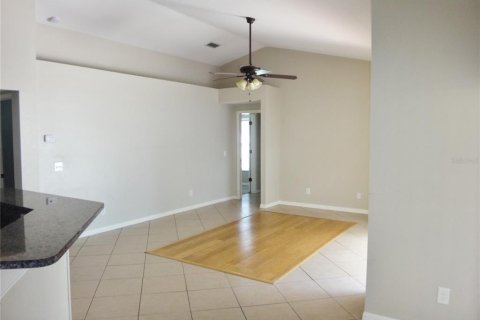 Casa en venta en Valrico, Florida, 4 dormitorios, 193.14 m2 № 1386685 - foto 11