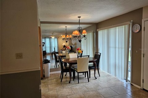 Copropriété à vendre à Orlando, Floride: 2 chambres, 88.44 m2 № 1428990 - photo 15