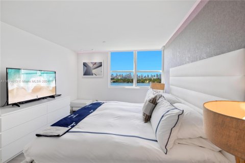 Copropriété à vendre à Miami Beach, Floride: 2 chambres, 106.56 m2 № 1398134 - photo 12