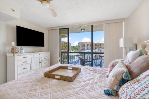 Condo in Jupiter, Florida, 3 bedrooms  № 996238 - photo 28