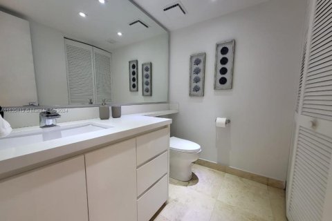 Condominio en venta en Key Biscayne, Florida, 1 dormitorio, 90.3 m2 № 1311299 - foto 11