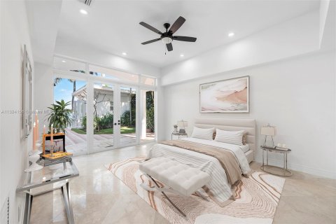 Casa en venta en Miami Beach, Florida, 9 dormitorios, 763.29 m2 № 212538 - foto 6