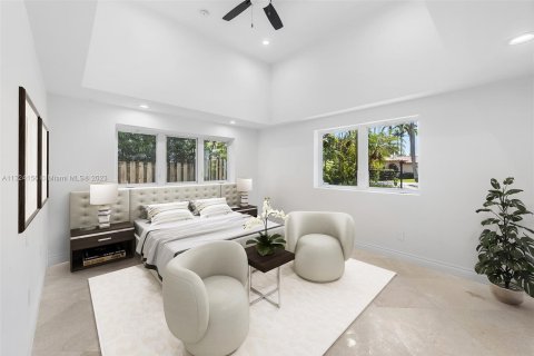 Купить виллу или дом в Майами-Бич, Флорида 9 спален, 763.29м2, № 212538 - фото 13