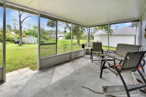 House in DeLand, Florida 3 bedrooms, 105.17 sq.m. № 1395359 - photo 17