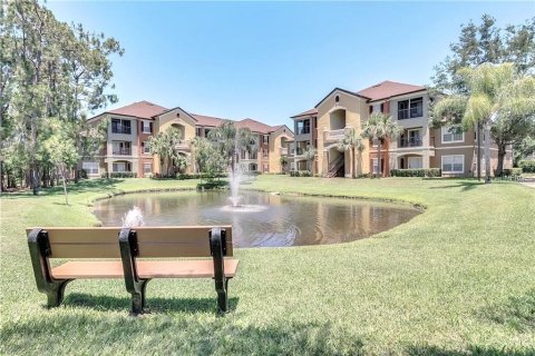 Condo in Orlando, Florida, 2 bedrooms  № 1395388 - photo 29