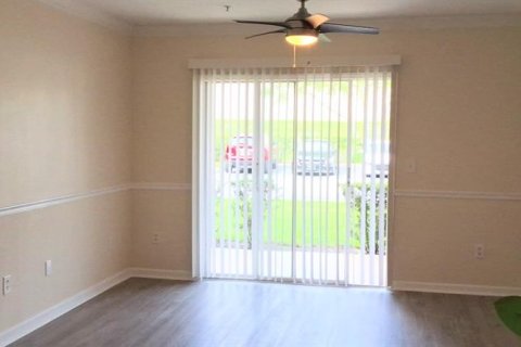 Condo in Orlando, Florida, 2 bedrooms  № 1395388 - photo 4