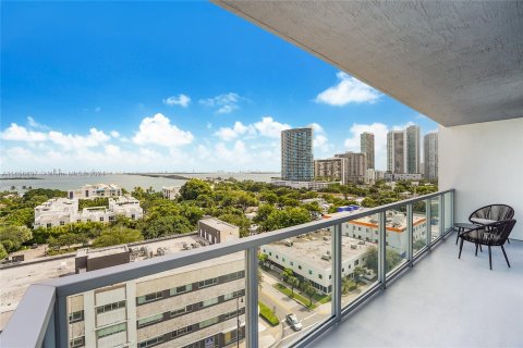 Copropriété à vendre à Miami, Floride: 2 chambres, 101.17 m2 № 1362426 - photo 10