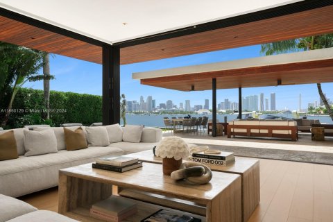 Casa en venta en Miami Beach, Florida, 5 dormitorios, 733 m2 № 1368697 - foto 26