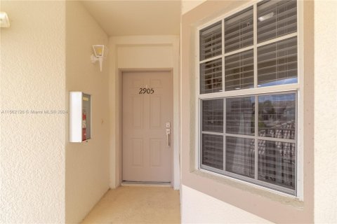 Condominio en venta en Naples, Florida, 3 dormitorios, 122.72 m2 № 1096132 - foto 3