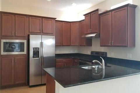 Townhouse in Orlando, Florida 3 bedrooms, 180.69 sq.m. № 1368546 - photo 6