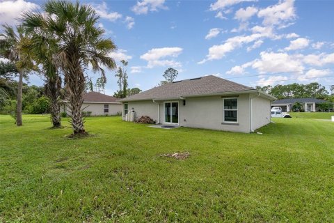 House in North Port, Florida 3 bedrooms, 117.52 sq.m. № 1392098 - photo 24