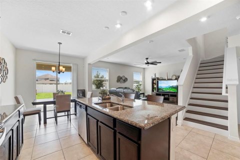 Casa en venta en Orlando, Florida, 3 dormitorios, 226.68 m2 № 1392096 - foto 12