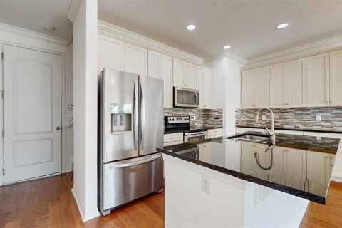 Townhouse in Orlando, Florida 3 bedrooms, 148.64 sq.m. № 1392135 - photo 6