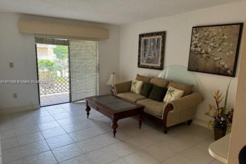 Copropriété à vendre à Miami, Floride: 2 chambres, 91.6 m2 № 1234797 - photo 3