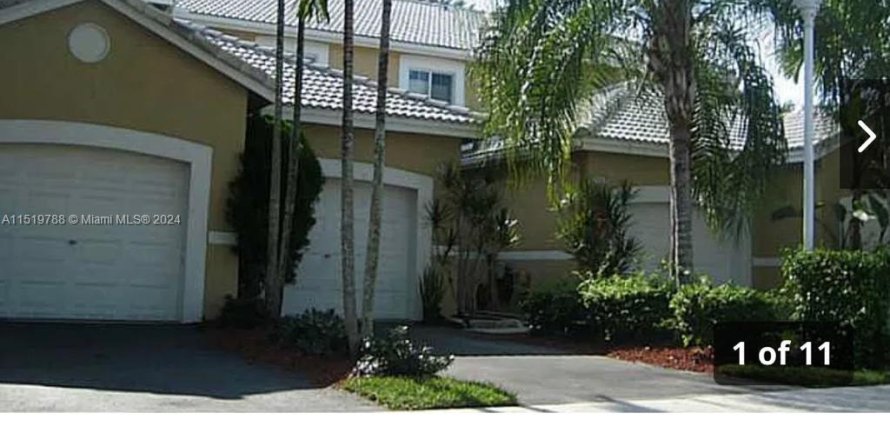 Condominio en Weston, Florida, 2 dormitorios  № 965528
