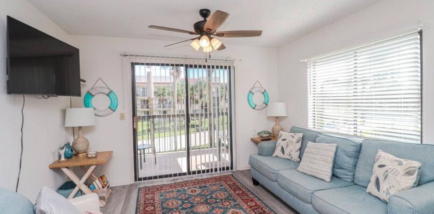 Condo in Saint Augustine, Florida, 1 bedroom  № 817950