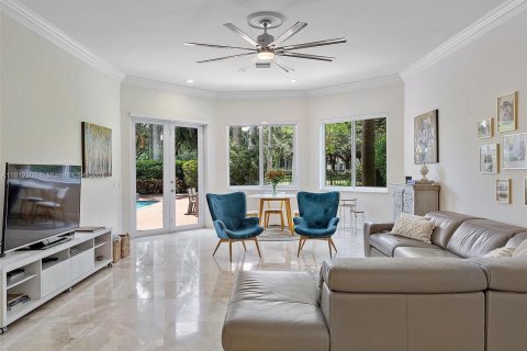 Villa ou maison à vendre à Weston, Floride: 6 chambres, 439.99 m2 № 1234482 - photo 22