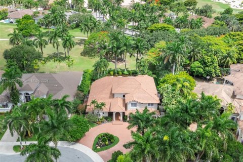 Villa ou maison à vendre à Weston, Floride: 6 chambres, 439.99 m2 № 1234482 - photo 2