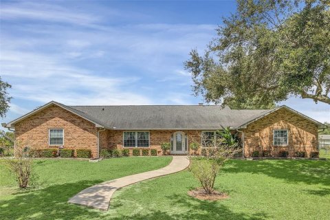 Villa ou maison à vendre à Kissimmee, Floride: 3 chambres, 204.94 m2 № 1366275 - photo 1