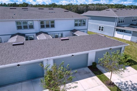 Townhouse in PINEWOOD RESERVE in Orlando, Florida 4 bedrooms, 168.06 sq.m. № 1401945 - photo 20