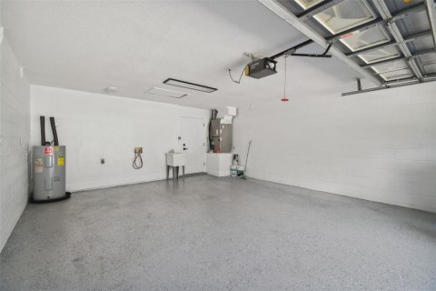 Casa en venta en Tampa, Florida, 4 dormitorios, 152.36 m2 № 1313617 - foto 6